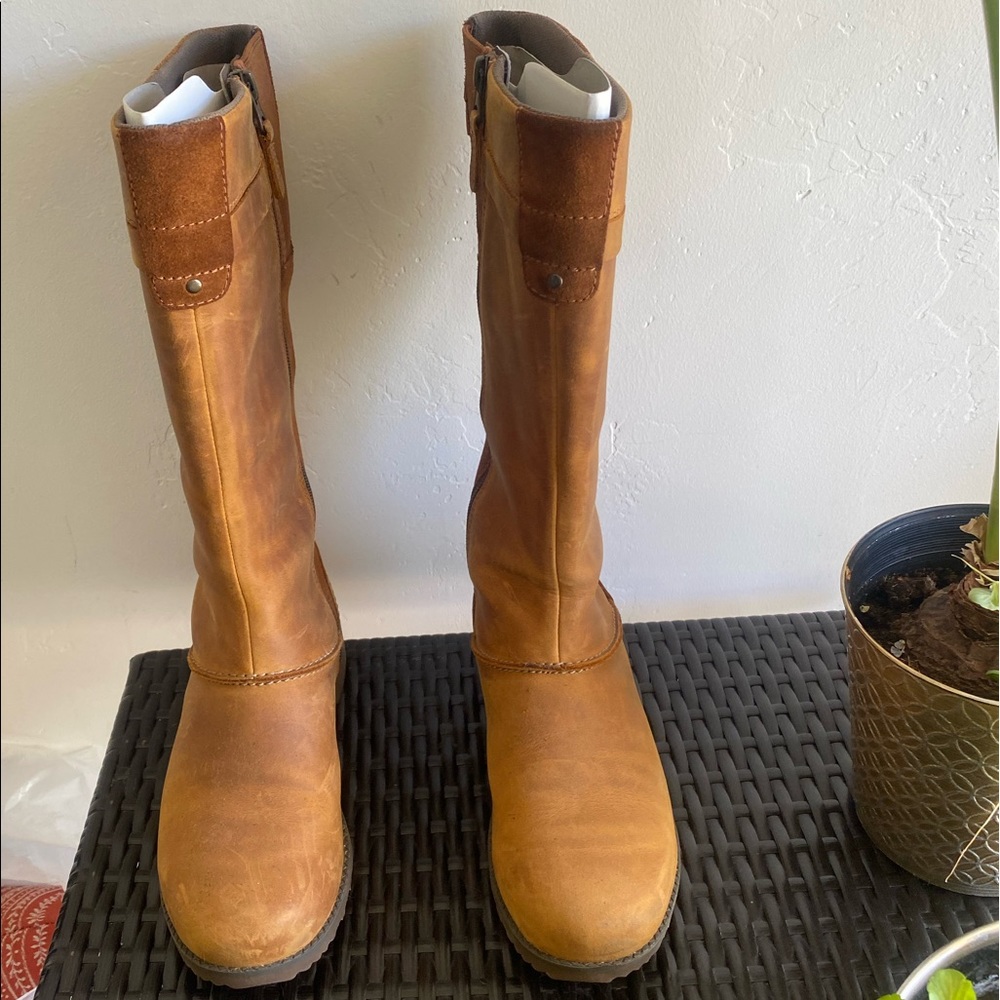 Eddie Bauer Trace Boot in Elk, size 7